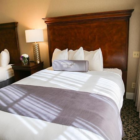 Royal Park Hotel Rochester Esterno foto