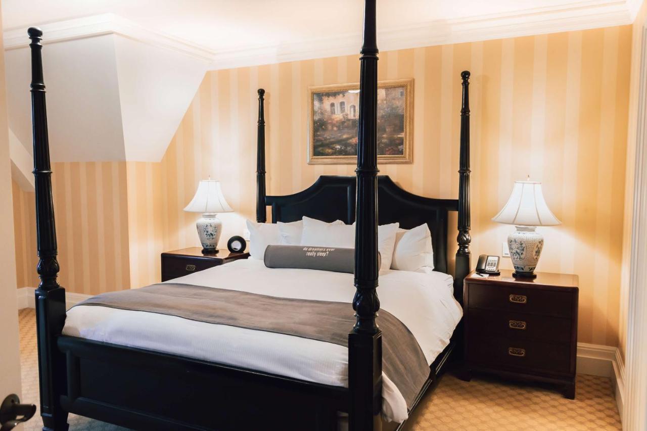 Royal Park Hotel Rochester Esterno foto