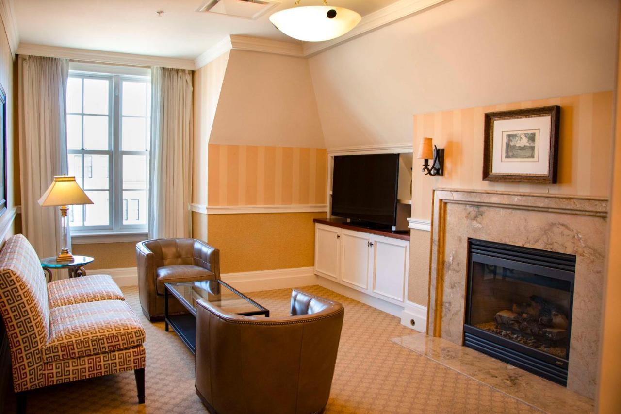 Royal Park Hotel Rochester Esterno foto