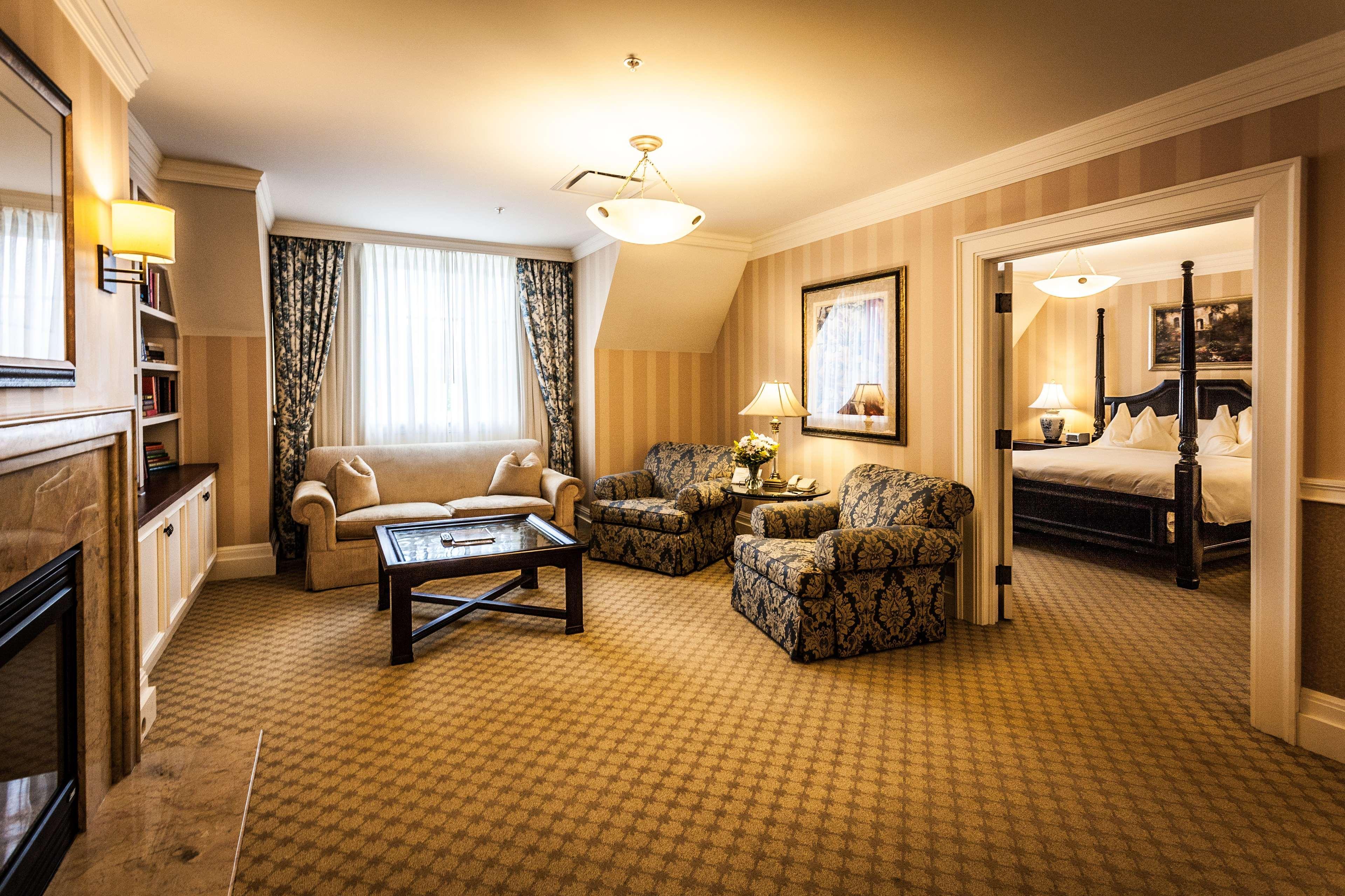 Royal Park Hotel Rochester Esterno foto